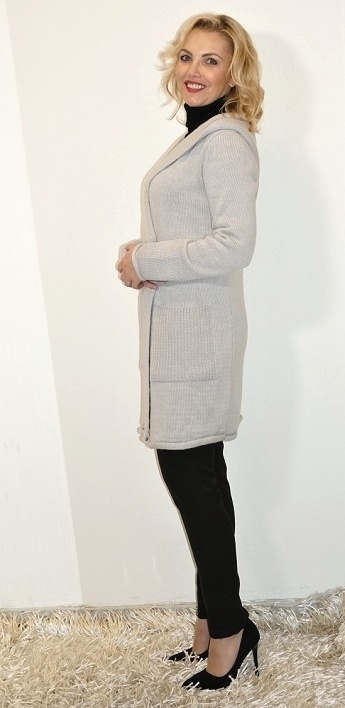 Móda podzim 2018 – svetry, kardigany Móda podzim 2018 – svetry, kardigany