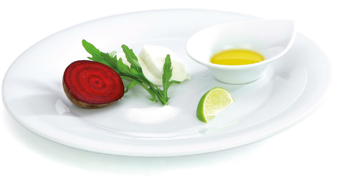 Salát z červené řepy s mozzarellou