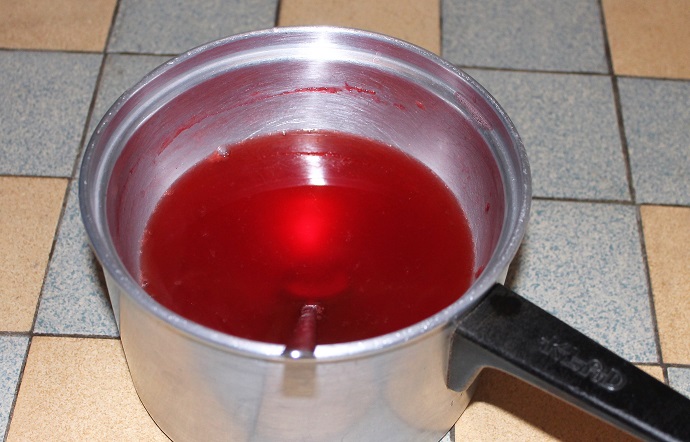 Mandlový dezert s lesním ovocem