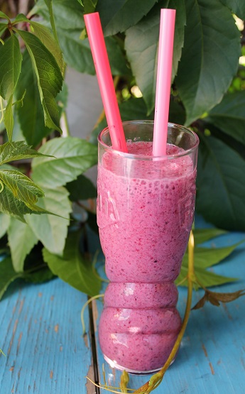 ostružinový koktejl