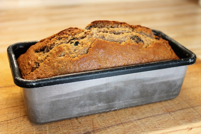 Žitno-pšeničný chlebíček s brusinkami a ořechy