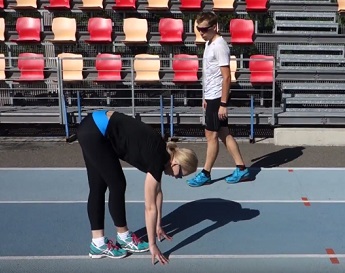 Ukázka dynamického protažení (strečink)