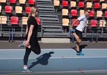 Ukázka dynamického protažení (strečink)