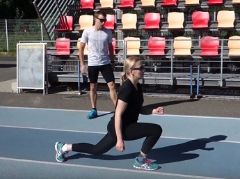 Ukázka dynamického protažení (strečink)