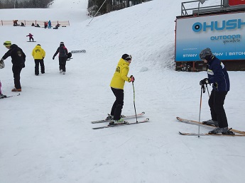 Lyžování s instruktorem z lyžařské školy